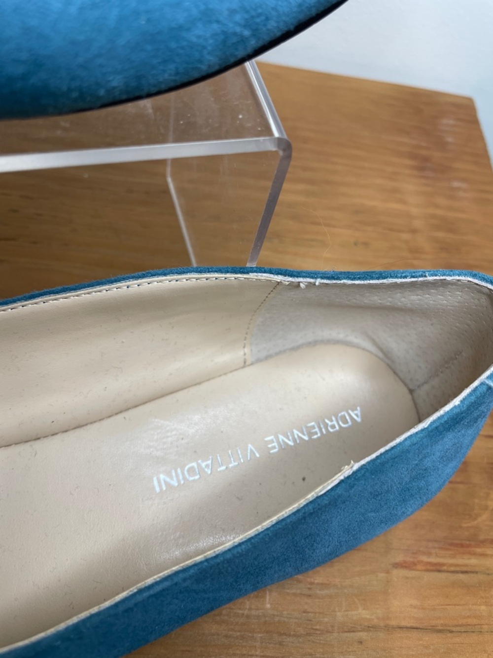 ☔️ Adrienne Vittadini Teal Pointed-Toe Suede Flats - Picture 3 of 7